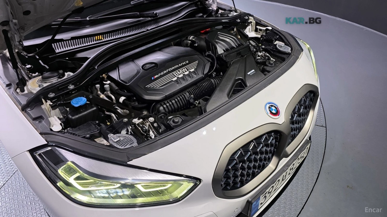 BMW M135 XDRIVE* M* SPORT* HEADUP* ПАНО* КАМЕРА* , снимка 17 - Автомобили и джипове - 54850634