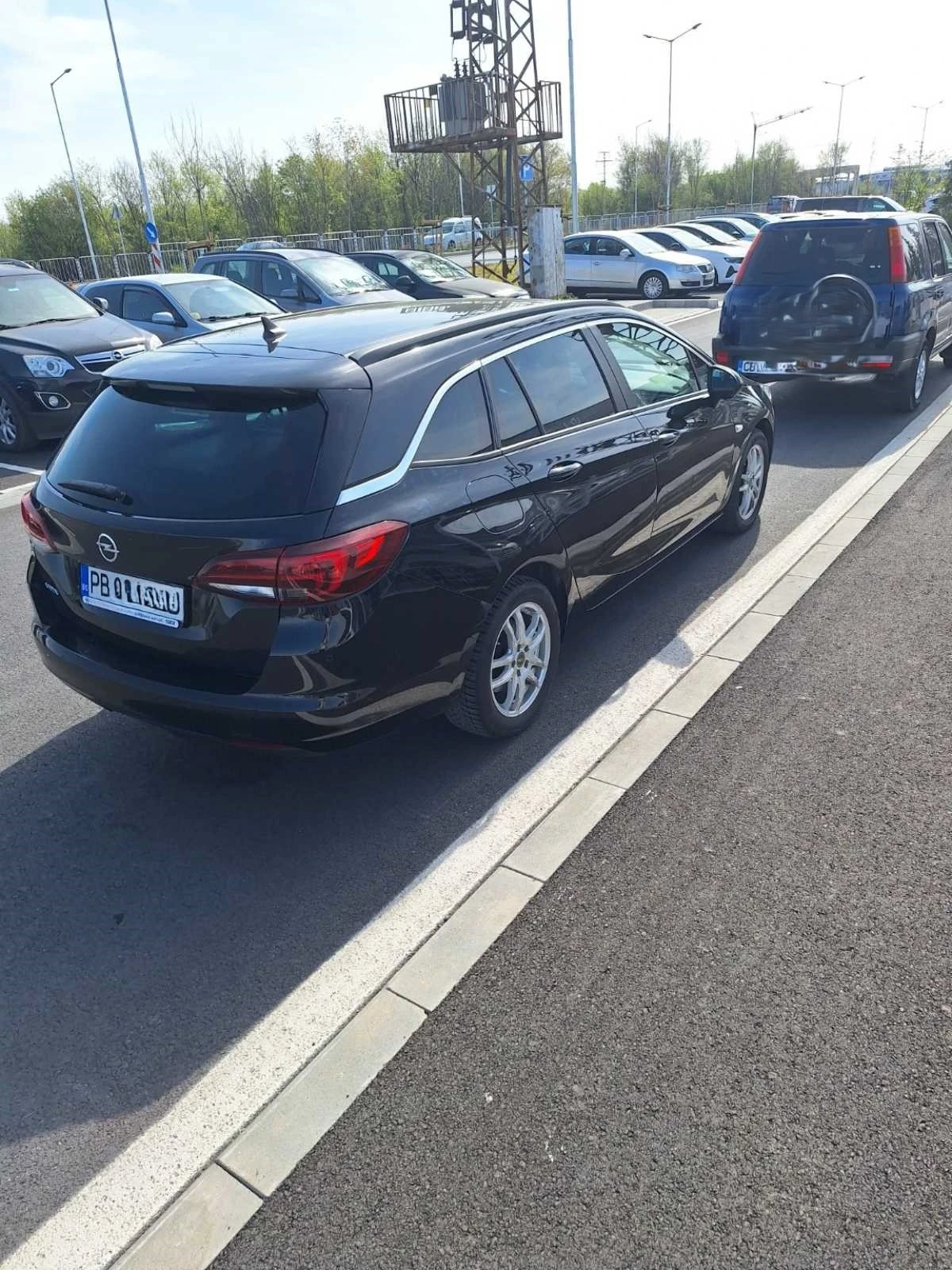 Opel Astra Sports Tourer K, снимка 2 - Автомобили и джипове - 54820251