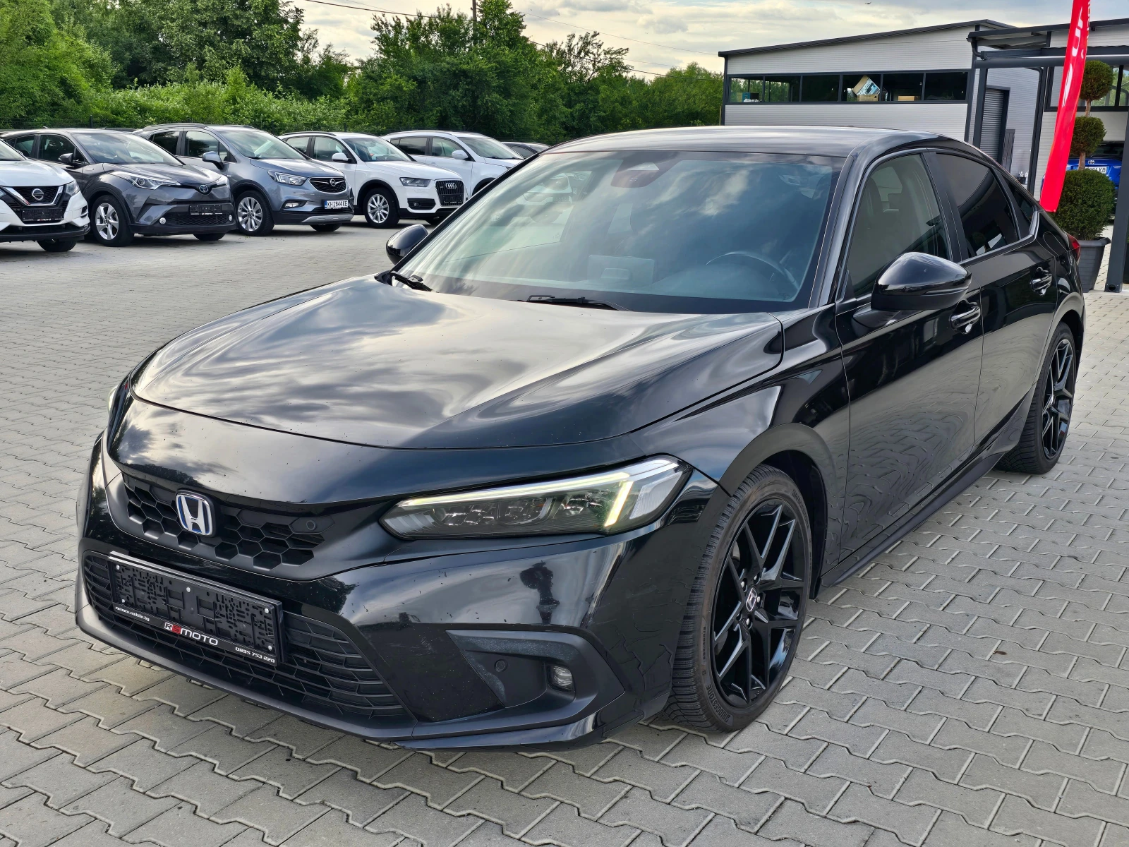 Honda Civic 2.0 Hybrid-Sport, 11.2022г., снимка 6 - Автомобили и джипове - 54890128