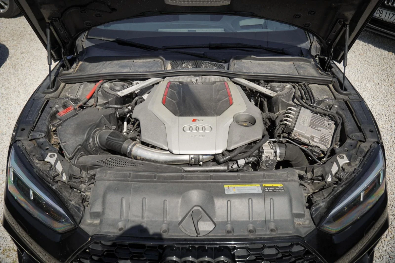 Audi Rs5 COUPE ЛИЗИНГ, снимка 16 - Автомобили и джипове - 54943831