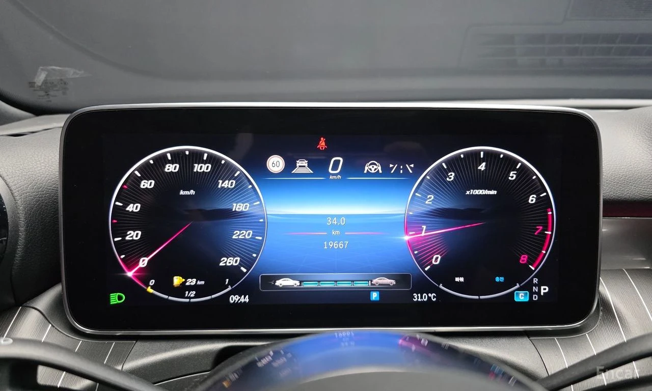 Mercedes-Benz C 200 BURMESTER* ДИСТРОНИК* LANE* ASSIST* КАМЕРА* , снимка 11 - Автомобили и джипове - 55970989