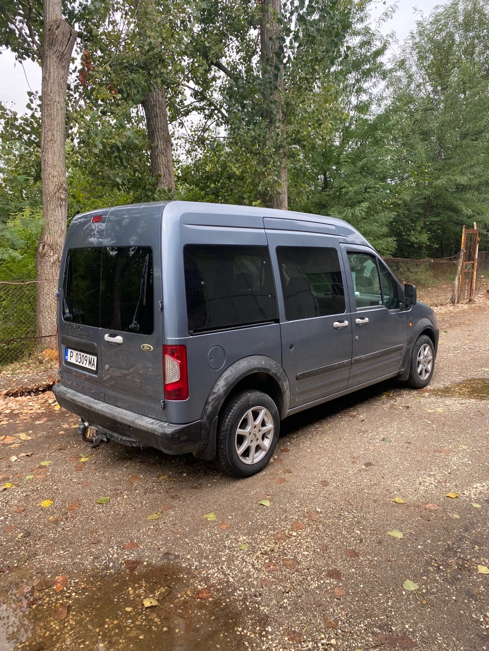 Ford Tourneo Connect, снимка 4 - Автомобили и джипове - 56054587