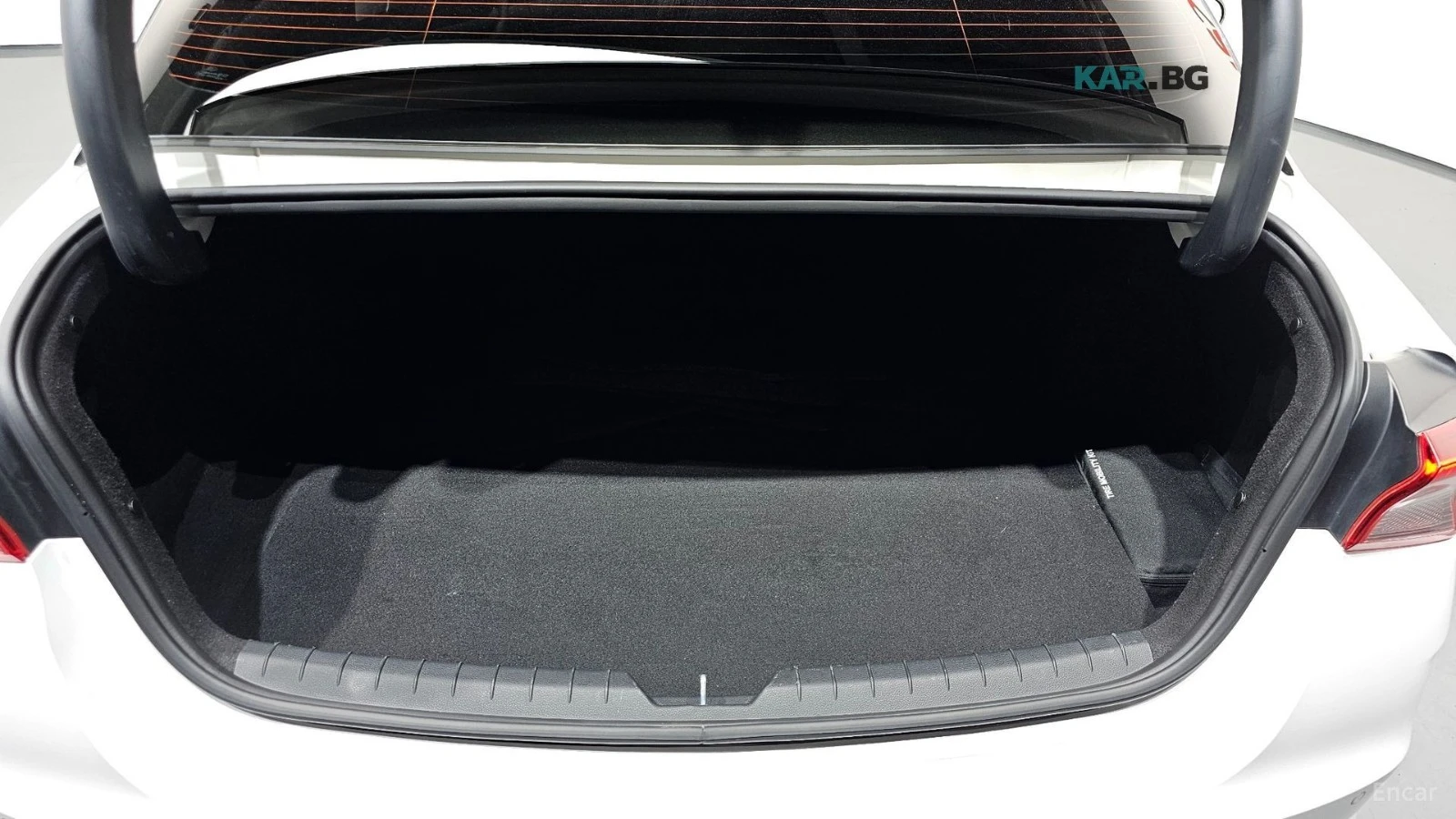 Kia K5 LPI SIGNATURE| VENT| 360| MirrorCAM, снимка 15 - Автомобили и джипове - 56079573