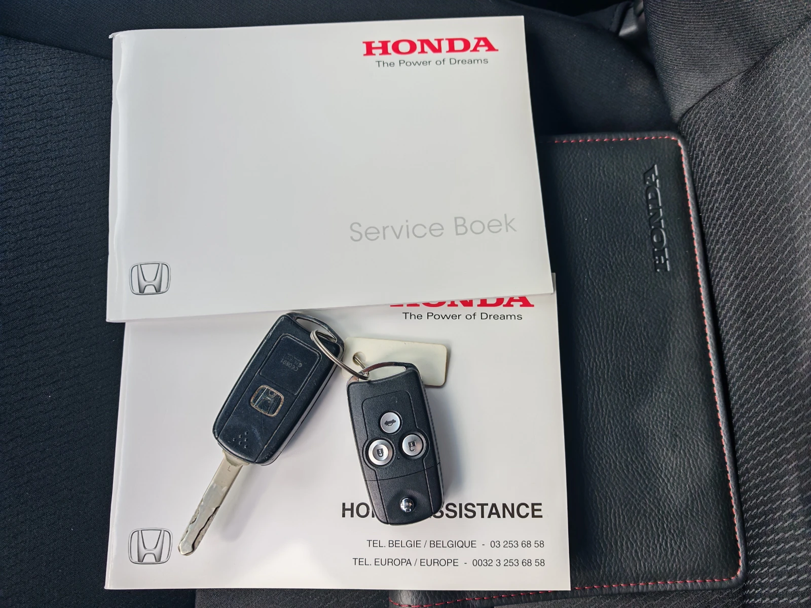 Honda Accord 2.0-бензин-автоматик, снимка 15 - Автомобили и джипове - 56268653