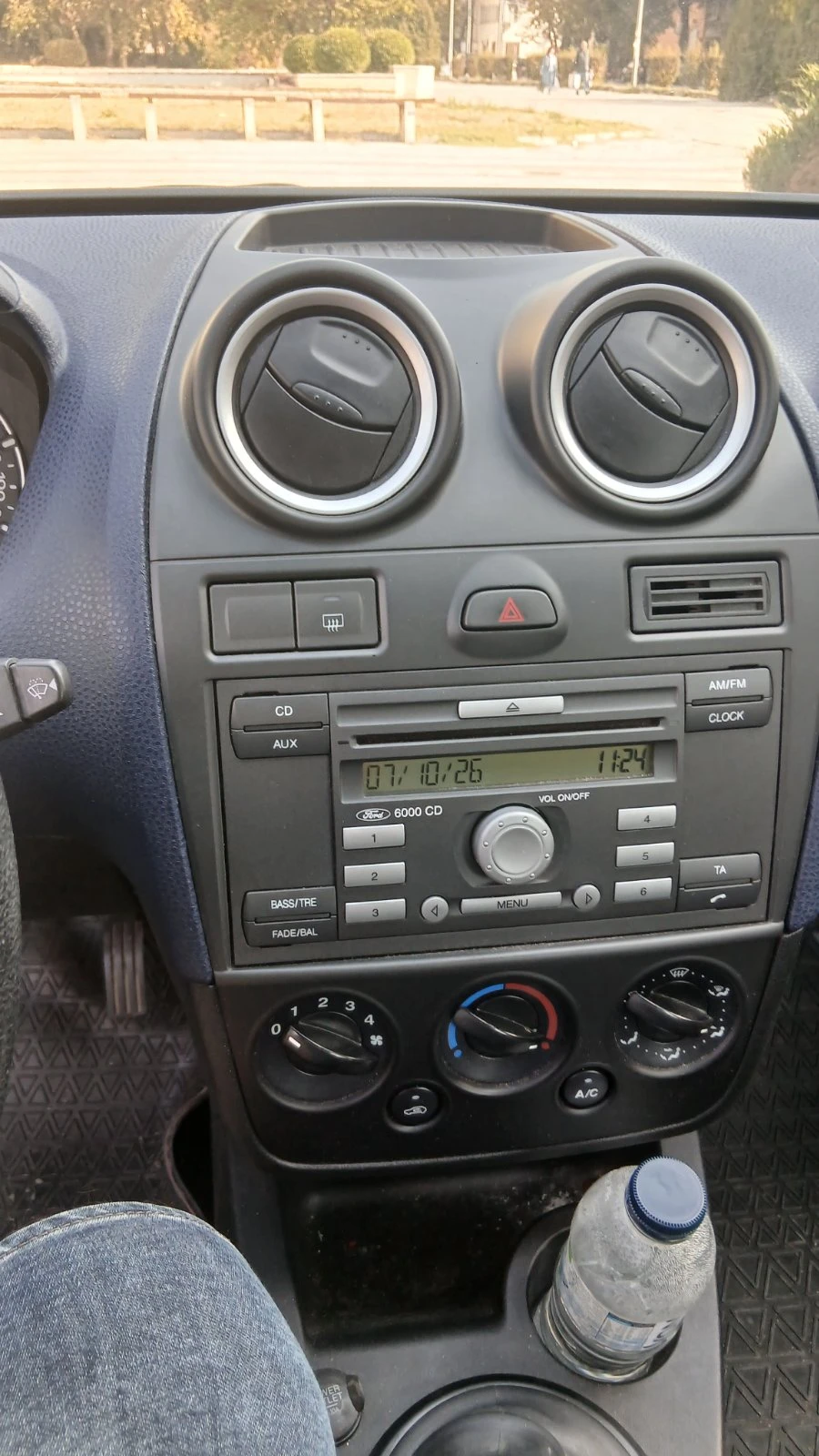 Ford Fiesta, снимка 6 - Автомобили и джипове - 56416040