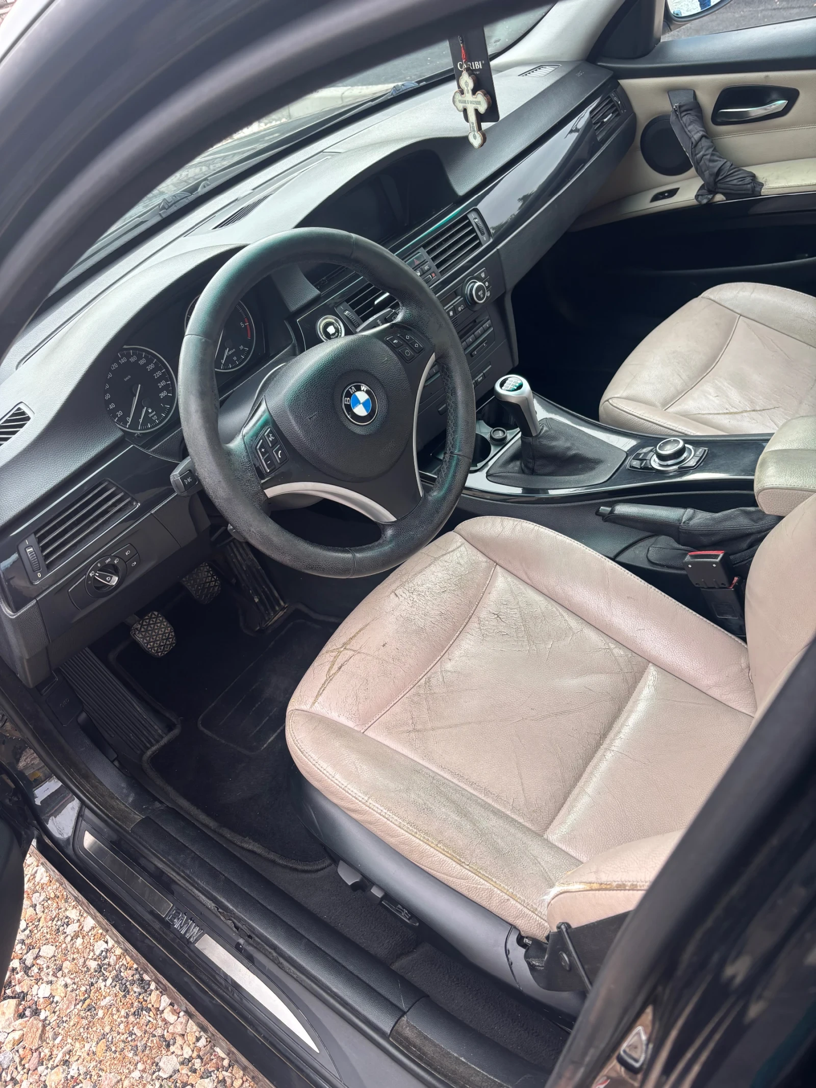 BMW 320 Facelift 2.0d  xdrive , снимка 12 - Автомобили и джипове - 56646868