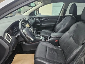 Nissan Qashqai 1.6 ПЕРФЕКТЕН Keyless ПАНОРАМА КАМЕРА 360 КОЖА ПОД, снимка 10