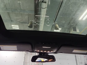 Mercedes-Benz GLC 300 4MATIC * * КАМЕРА * * CARFAX * * БЕЗ ИНЦИДЕНТ * * , снимка 10