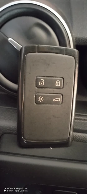 Dacia Duster Газ 101, снимка 5