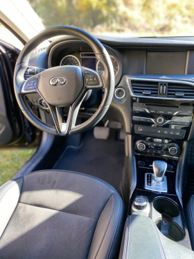 Infiniti Q30 Premium AWD DTC7, снимка 8 - Автомобили и джипове - 45368535