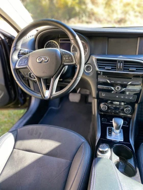 Infiniti Q30 Premium AWD , снимка 6