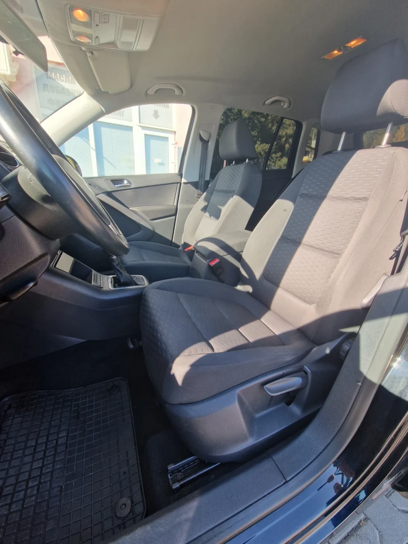 VW Tiguan 2.0 TDI Track & Field Камера Navi , снимка 7 - Автомобили и джипове - 47919982