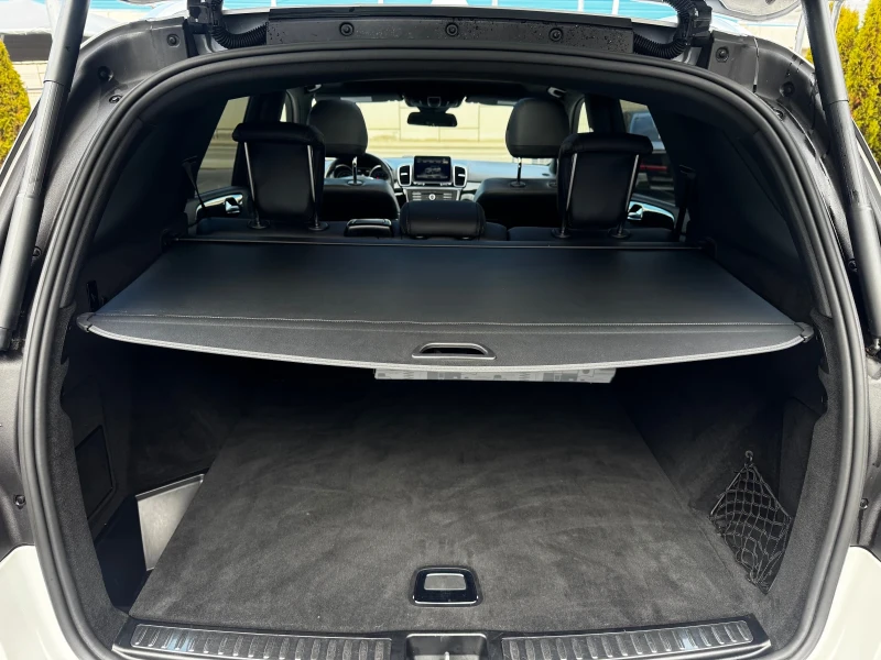 Mercedes-Benz GLE 400 4Matic AMG PANO Keyless 360 H/K AppleCarPlay, снимка 17 - Автомобили и джипове - 52752195