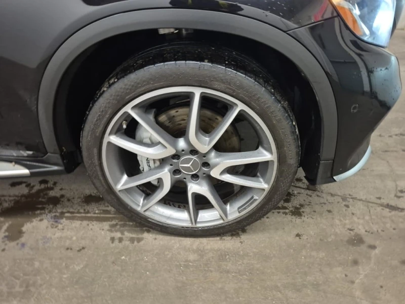 Mercedes-Benz GLC * AMG 43 * CARFAX * БЕЗ ПЪРВОНАЧАЛНА ВНОСКА, снимка 12 - Автомобили и джипове - 52855929