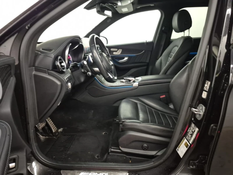 Mercedes-Benz GLC * AMG 43 * CARFAX * БЕЗ ПЪРВОНАЧАЛНА ВНОСКА, снимка 5 - Автомобили и джипове - 52855929