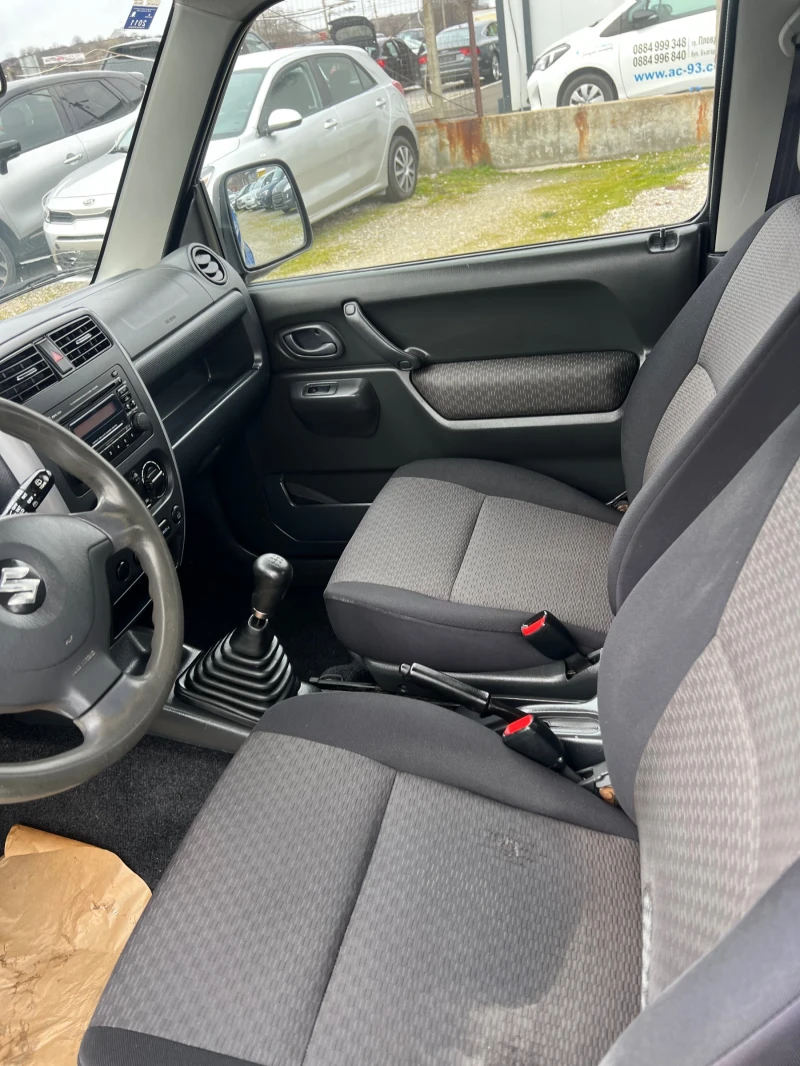 Suzuki Jimny 1.3benzin, снимка 14 - Автомобили и джипове - 53475043