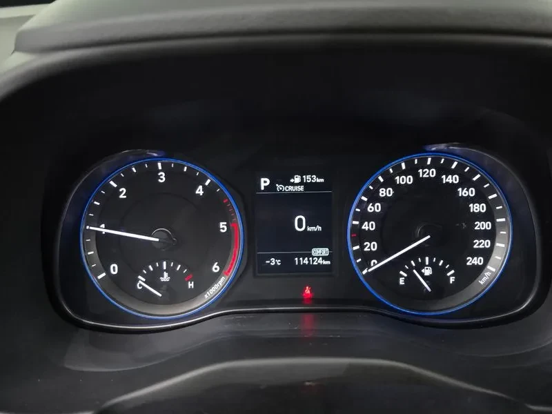 Hyundai Kona 1.6T, снимка 8 - Автомобили и джипове - 54257060