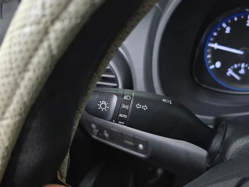 Hyundai Kona 1.6T, снимка 17 - Автомобили и джипове - 54257060