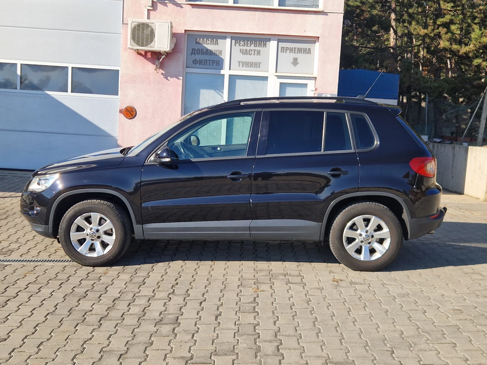 VW Tiguan 2.0 TDI Track & Field Камера Navi  - изображение 2