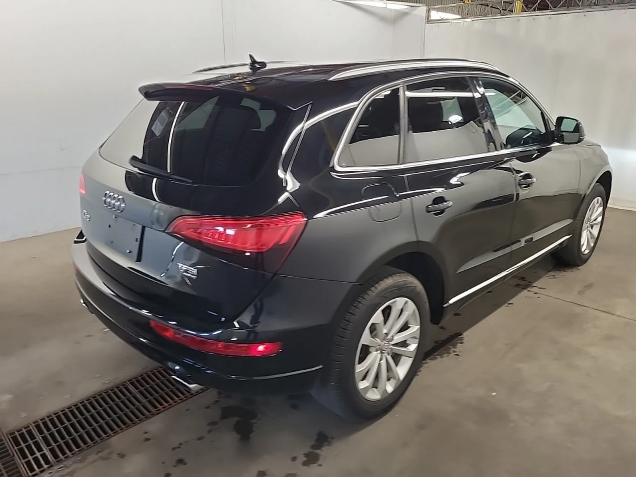 Audi Q5 AWD * CARFAX * АвтоКредит * Цена до България*  - изображение 3