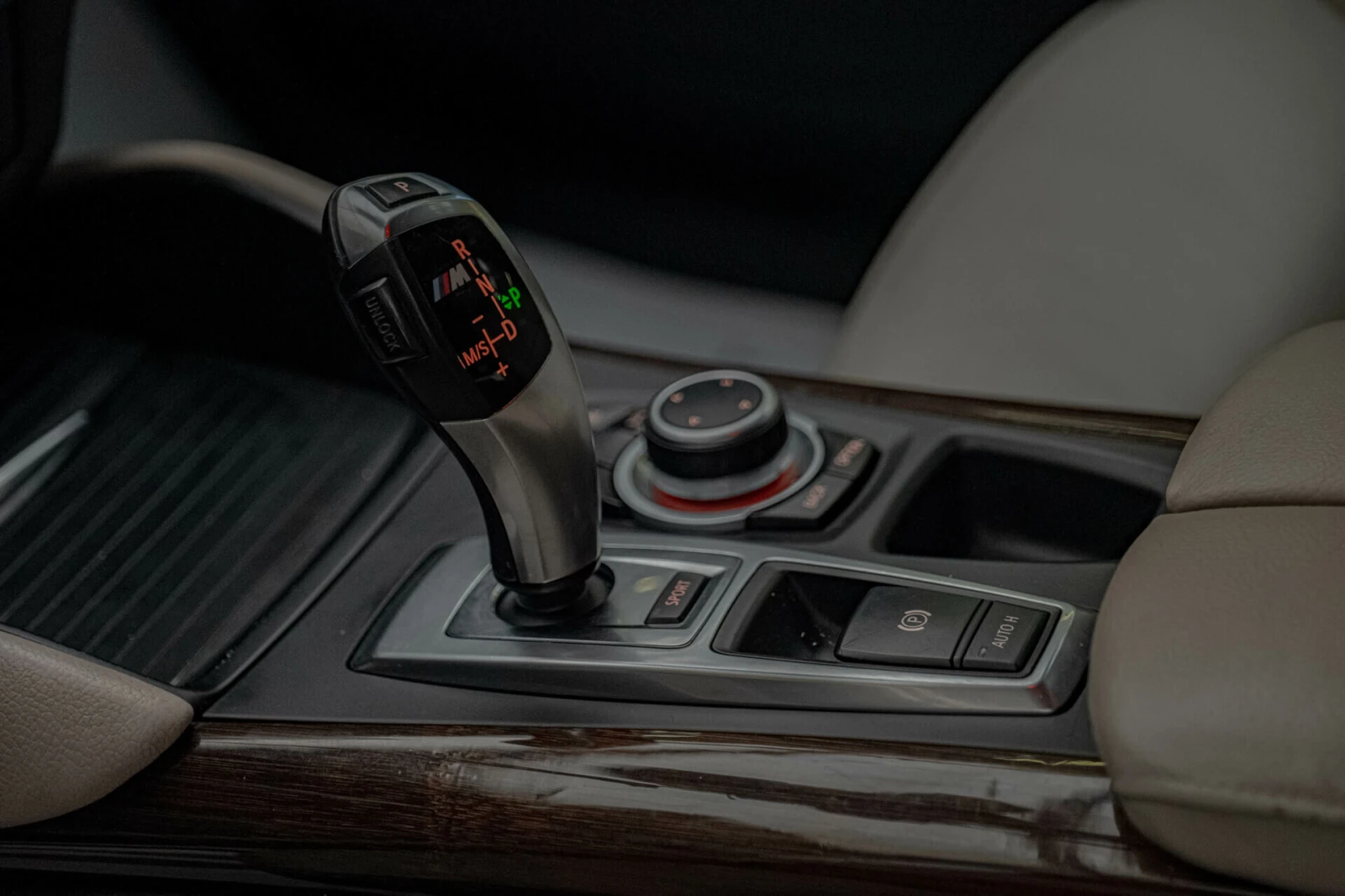 BMW X6 M50d/Dynamic Seat/HuD/Android//Soft Close/ | Mobile.bg   13