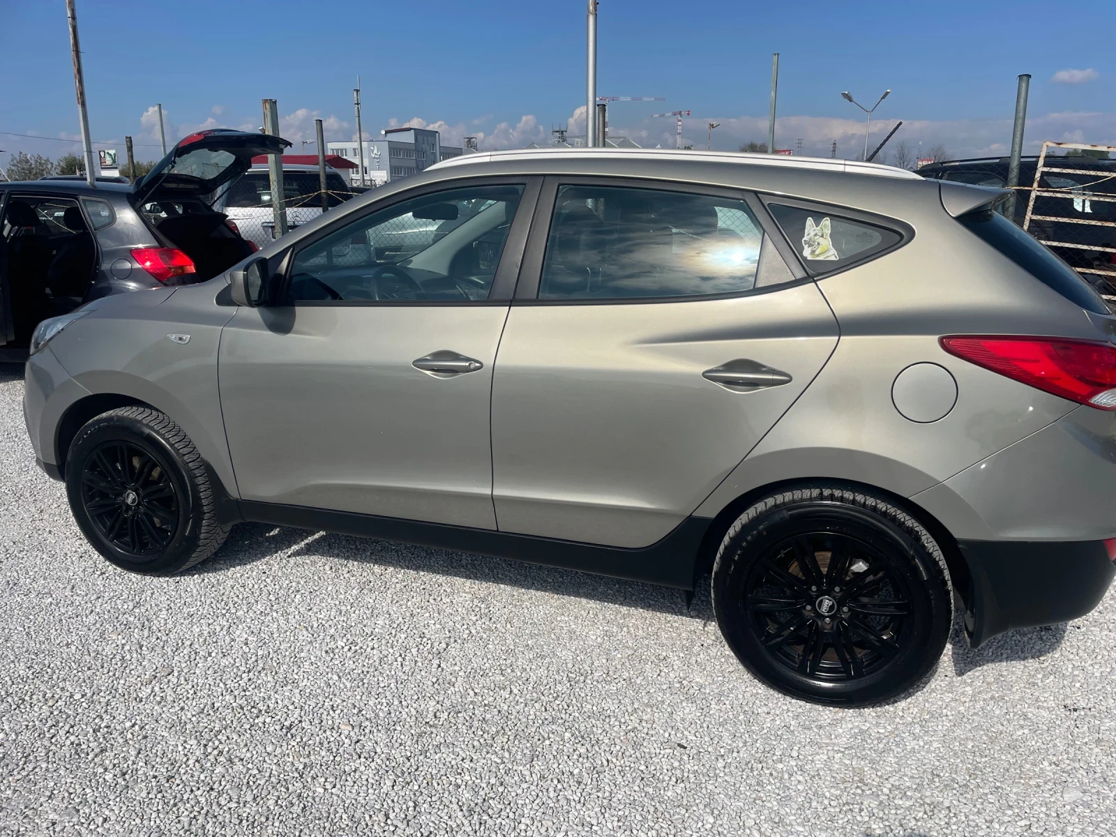 Hyundai IX35 ГАЗ-БЕНЗИН - изображение 3