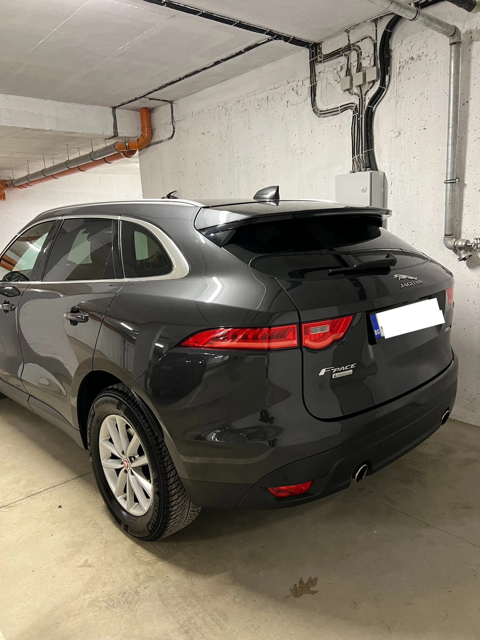 Jaguar F-PACE v6 340hp Portfolio AWD | Mobile.bg   4