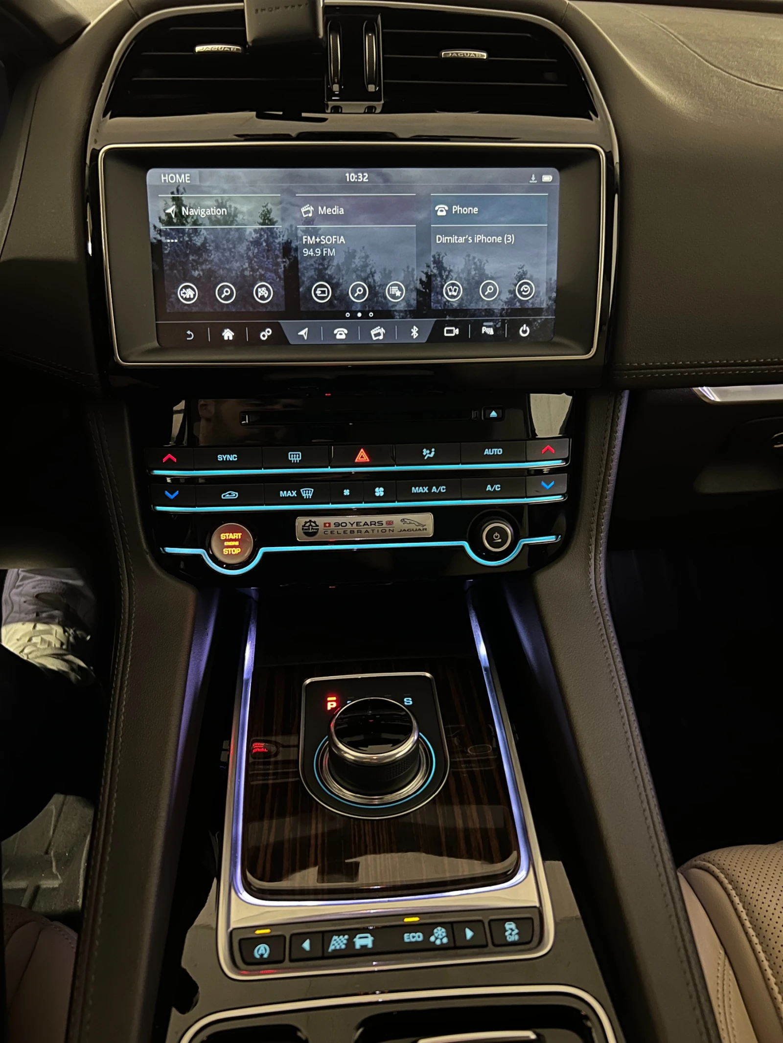 Jaguar F-PACE v6 340hp Portfolio AWD | Mobile.bg   9