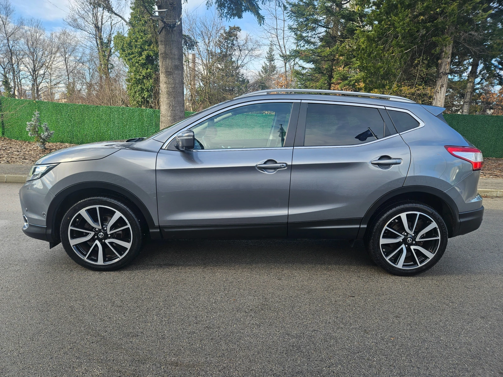 Nissan Qashqai 1.6 ��������� Keyless �������� ������ 360 ���� ��� | Mobile.bg � ����������� 7