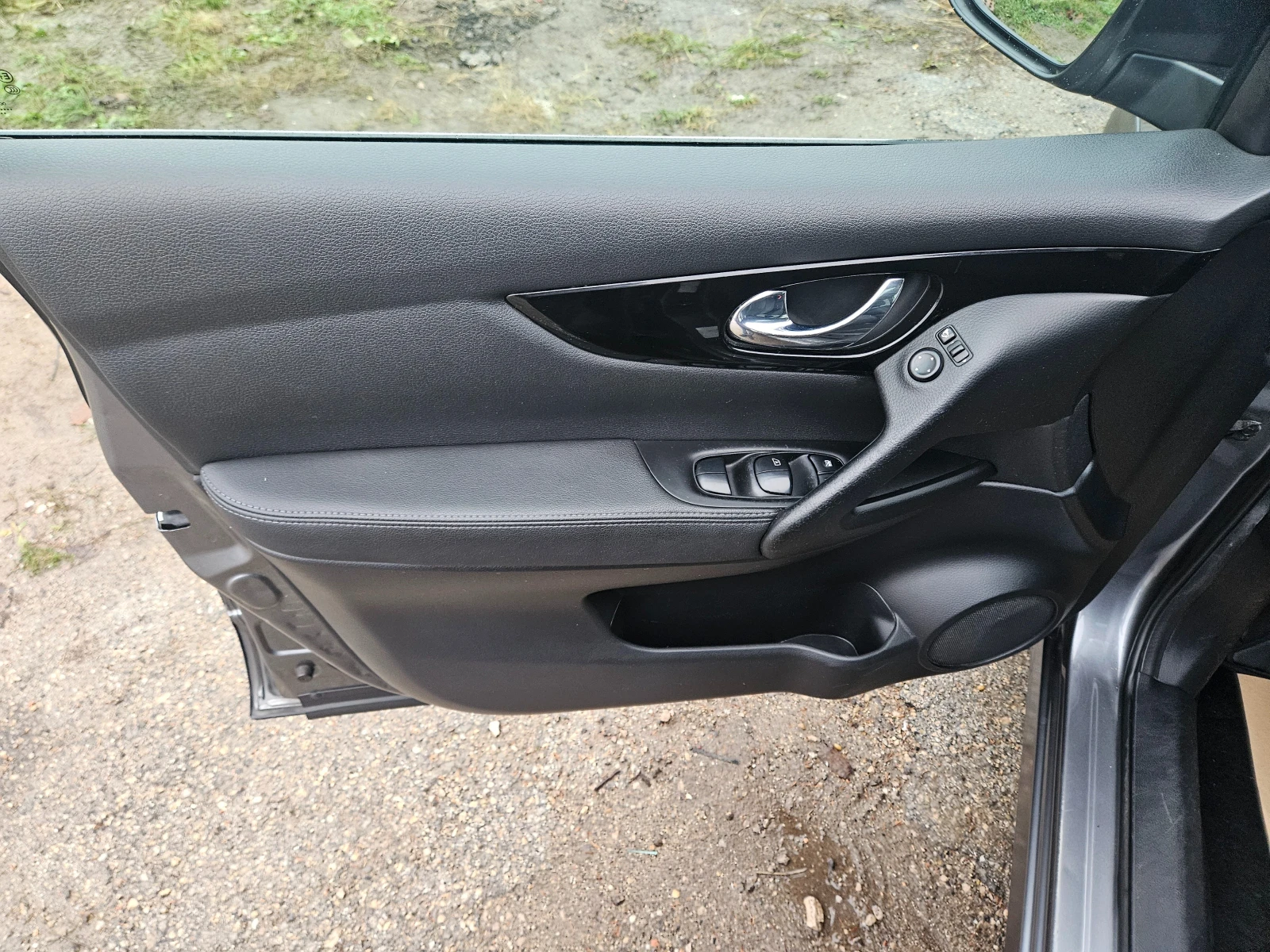 Nissan Qashqai 1.6 ��������� Keyless �������� ������ 360 ���� ��� | Mobile.bg � ����������� 9