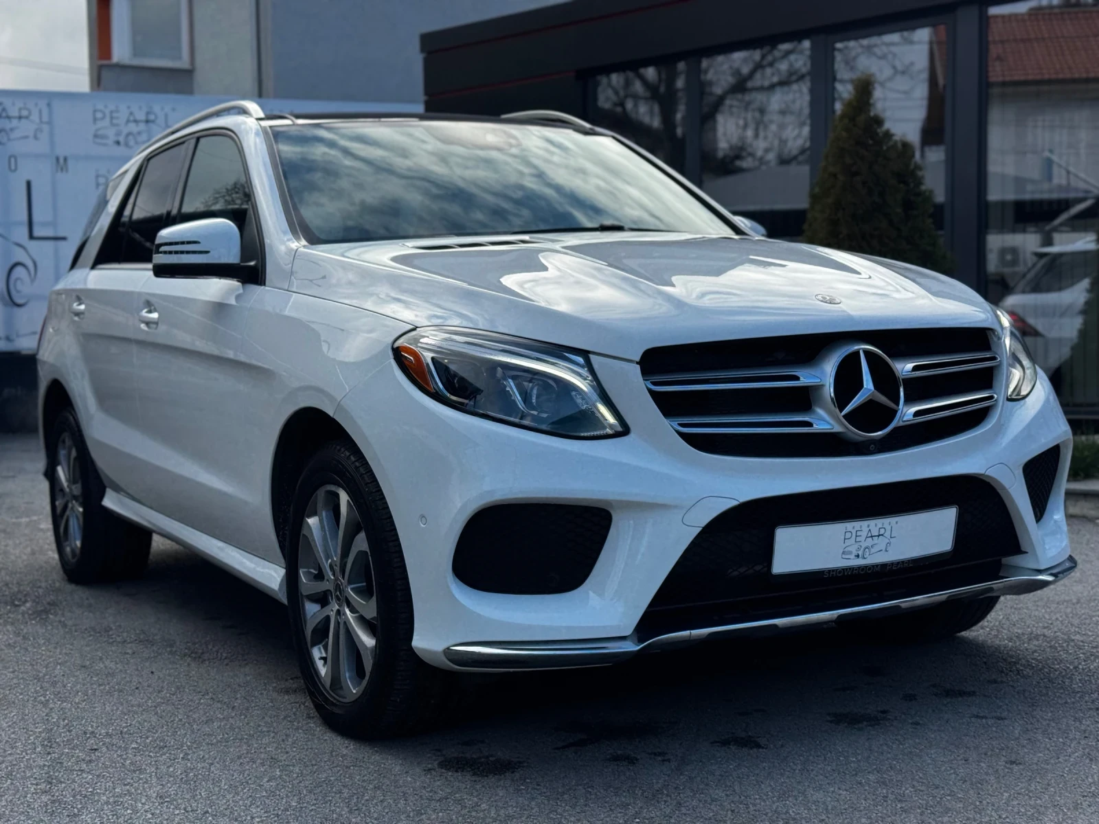 Mercedes-Benz GLE 400 4Matic AMG PANO Keyless 360 H/K AppleCarPlay - изображение 3