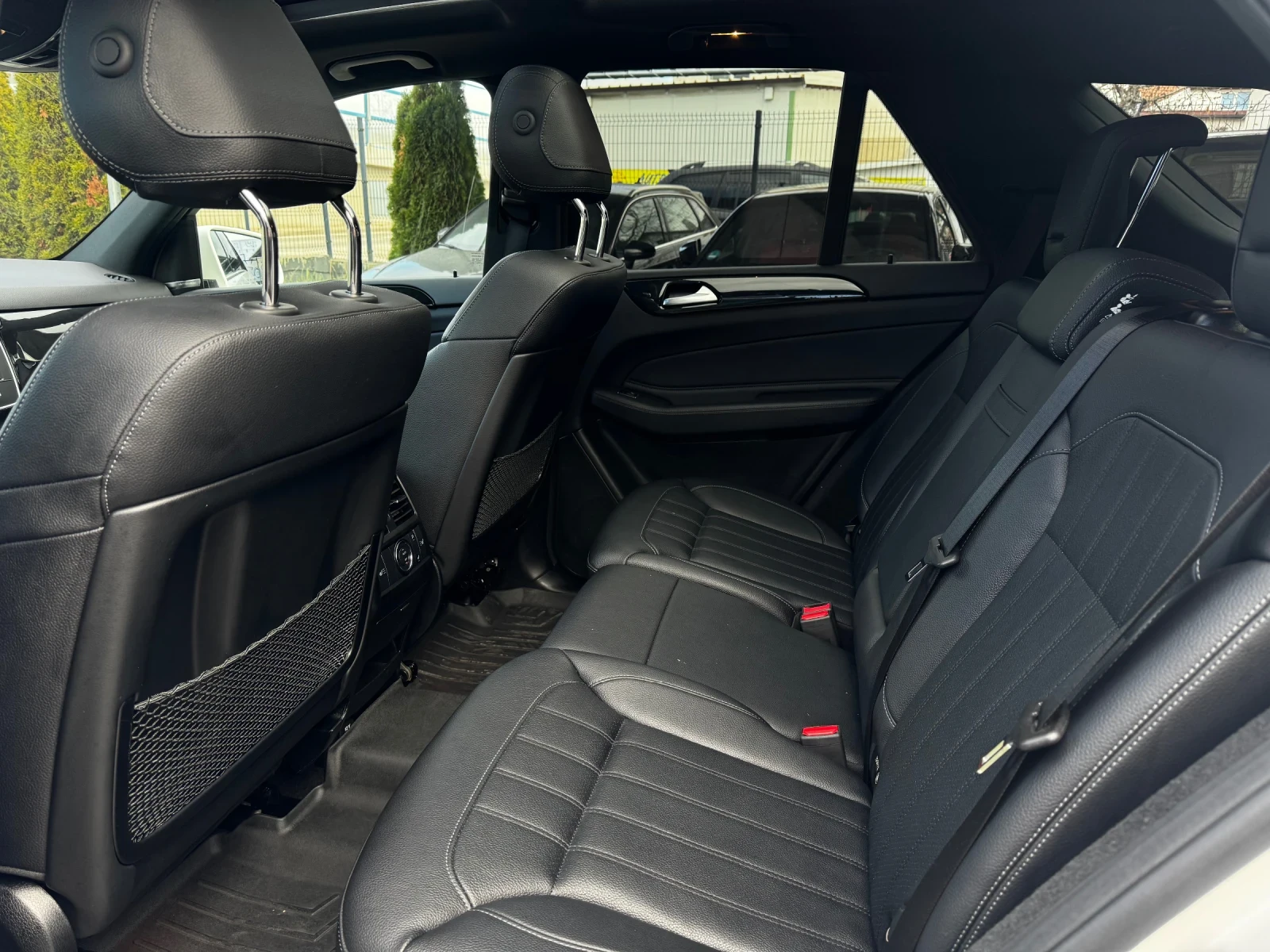 Mercedes-Benz GLE 400 4Matic AMG PANO Keyless 360 H/K AppleCarPlay | Mobile.bg � ����������� 14