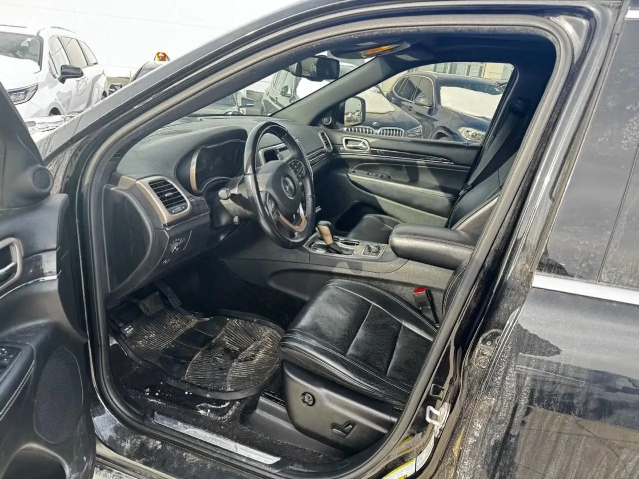 Jeep Grand cherokee * OVERLAND* DISTRONIC* �����*  | Mobile.bg � ����������� 9