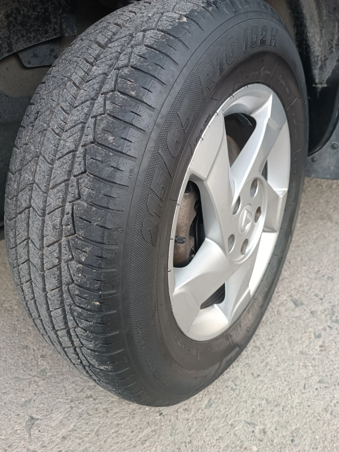 Dacia Duster 1, 5 dCi, 110, 6 ск.,  КОЖА, ЛИЗИНГ , снимка 13 - Автомобили и джипове - 54512579