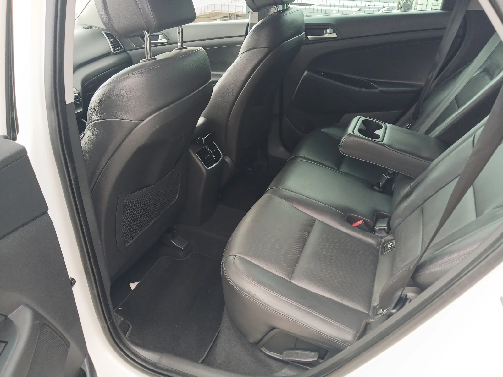 Hyundai Tucson NAVI KAM.PANORAMA, снимка 12 - Автомобили и джипове - 54667583