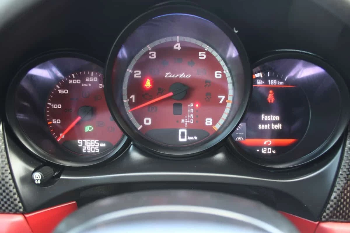 Porsche Macan * Turbo * , снимка 9 - Автомобили и джипове - 54845643