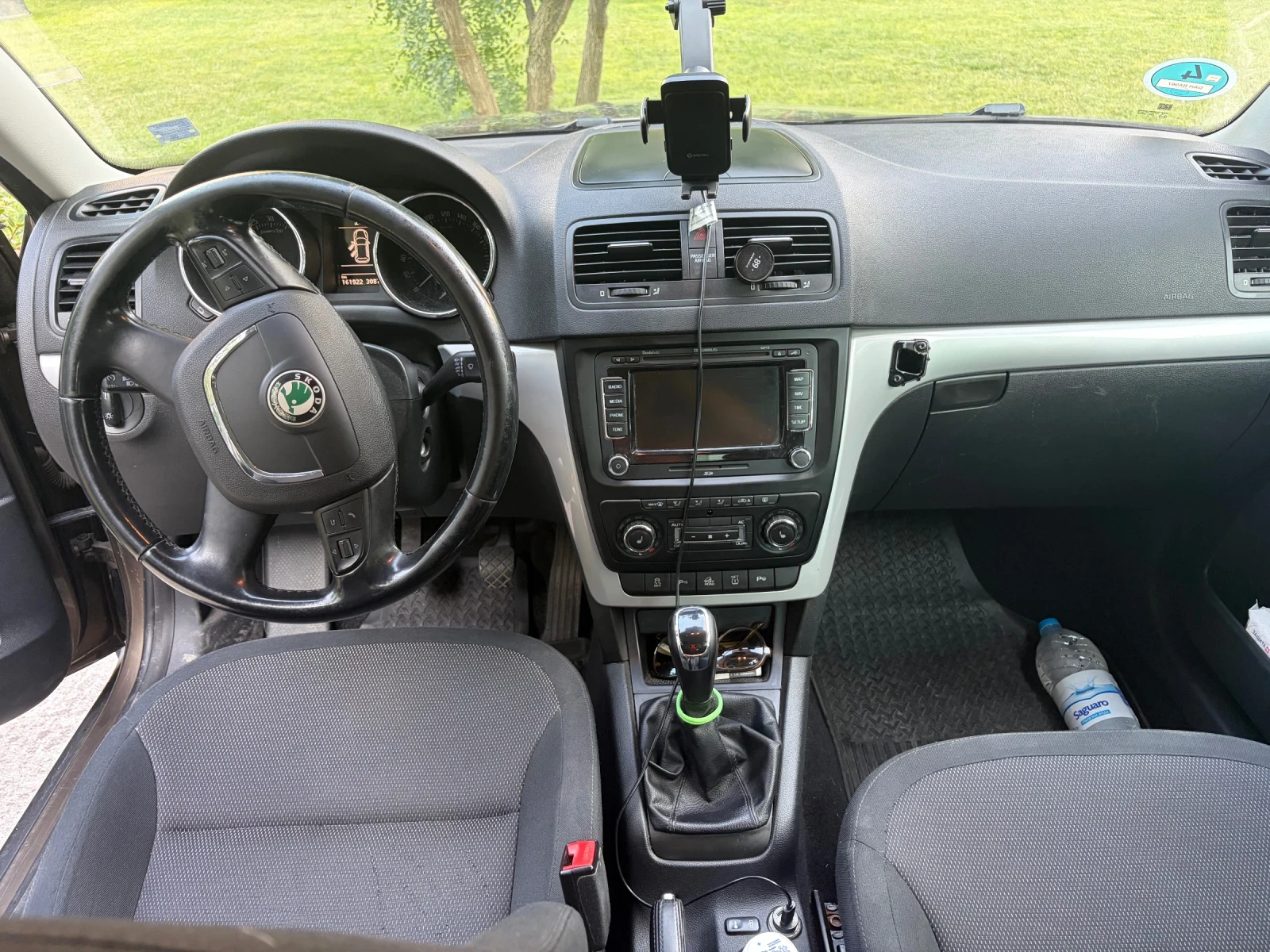 Skoda Yeti 2.0 4x4, снимка 8 - Автомобили и джипове - 55652257