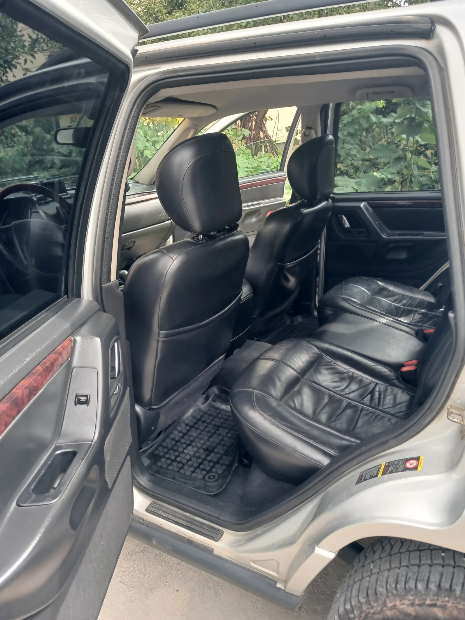 Jeep Grand cherokee, снимка 8 - Автомобили и джипове - 56338464