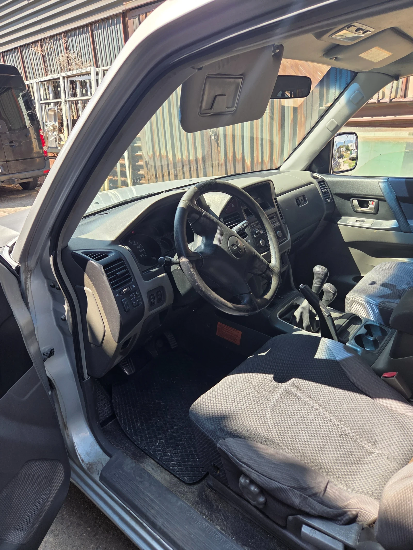 Mitsubishi Pajero, снимка 7 - Автомобили и джипове - 56353413
