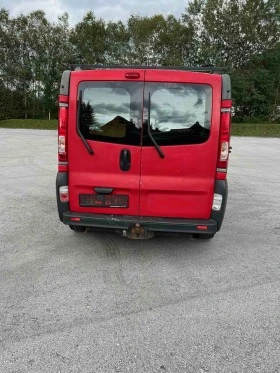 Renault Trafic 2.0 Cdi - Дълга база, снимка 4