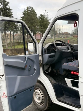 Mercedes-Benz 212 Без аналог на пазара! Уникат | Auto.bg — изображение 9