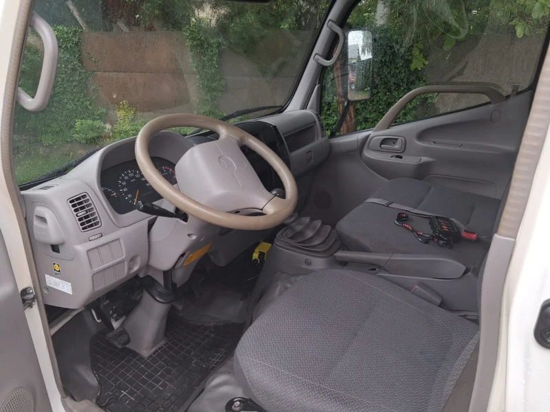 Iveco Daily КАТ Б, снимка 15 - Бусове и автобуси - 50536693