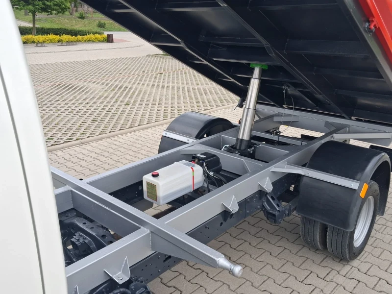 Iveco Daily КАТ Б, снимка 5 - Бусове и автобуси - 50536693