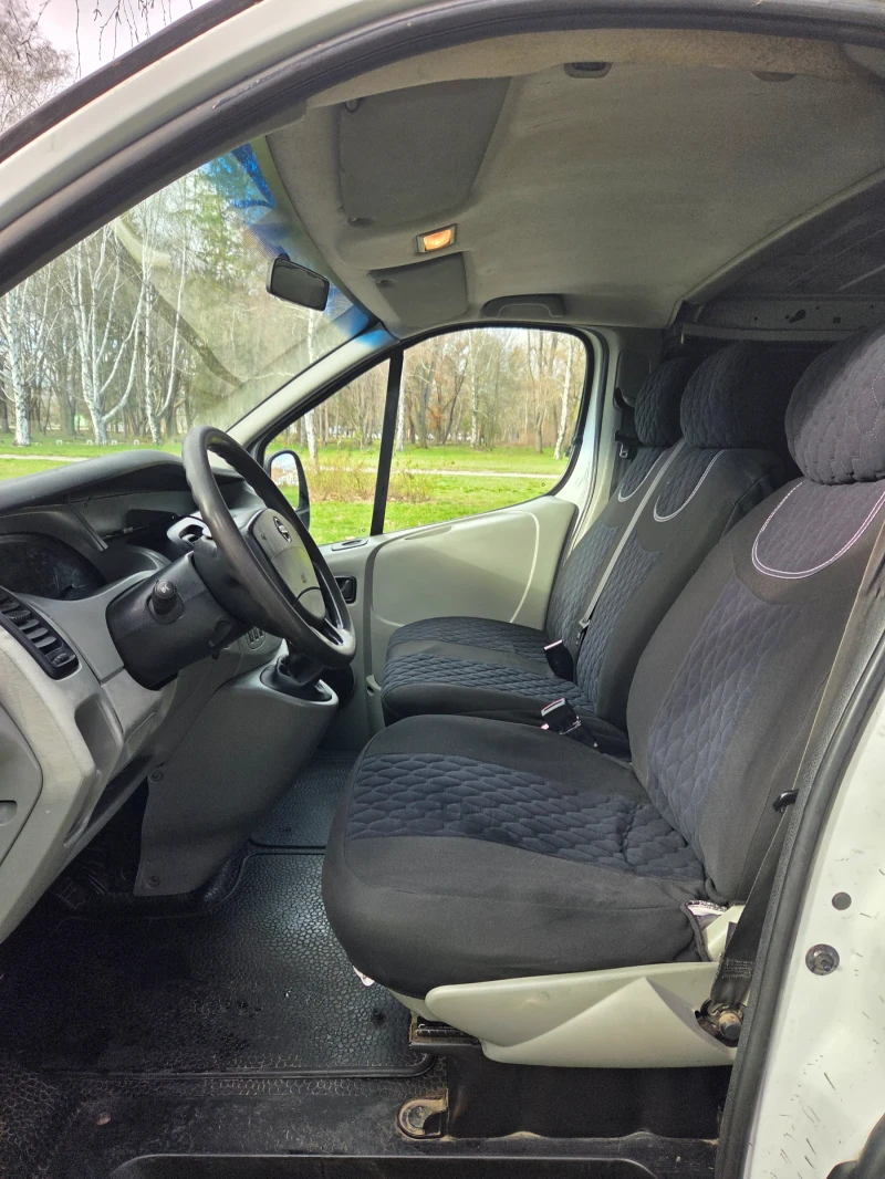 Nissan Primastar 2.0dCi 90кс, снимка 9 - Бусове и автобуси - 53501158