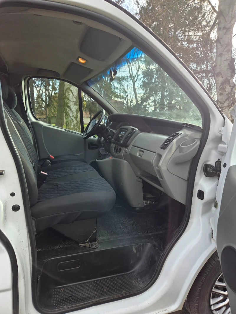 Nissan Primastar 2.0dCi 90кс, снимка 10 - Бусове и автобуси - 53501158