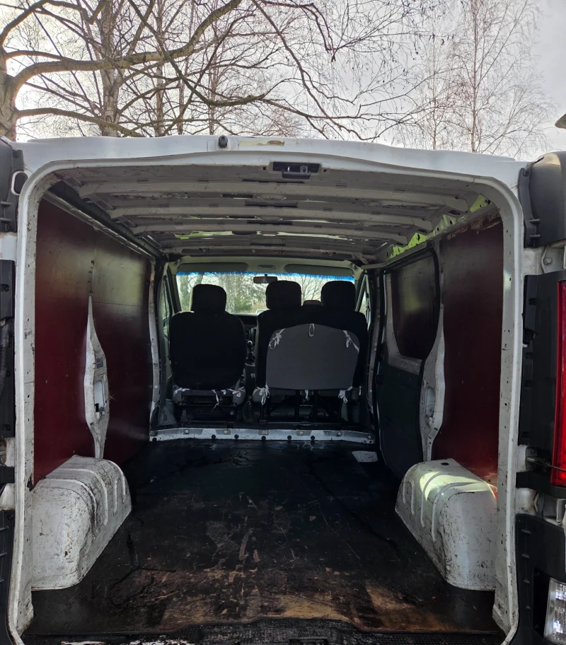 Nissan Primastar 2.0dCi 90кс, снимка 8 - Бусове и автобуси - 53501158