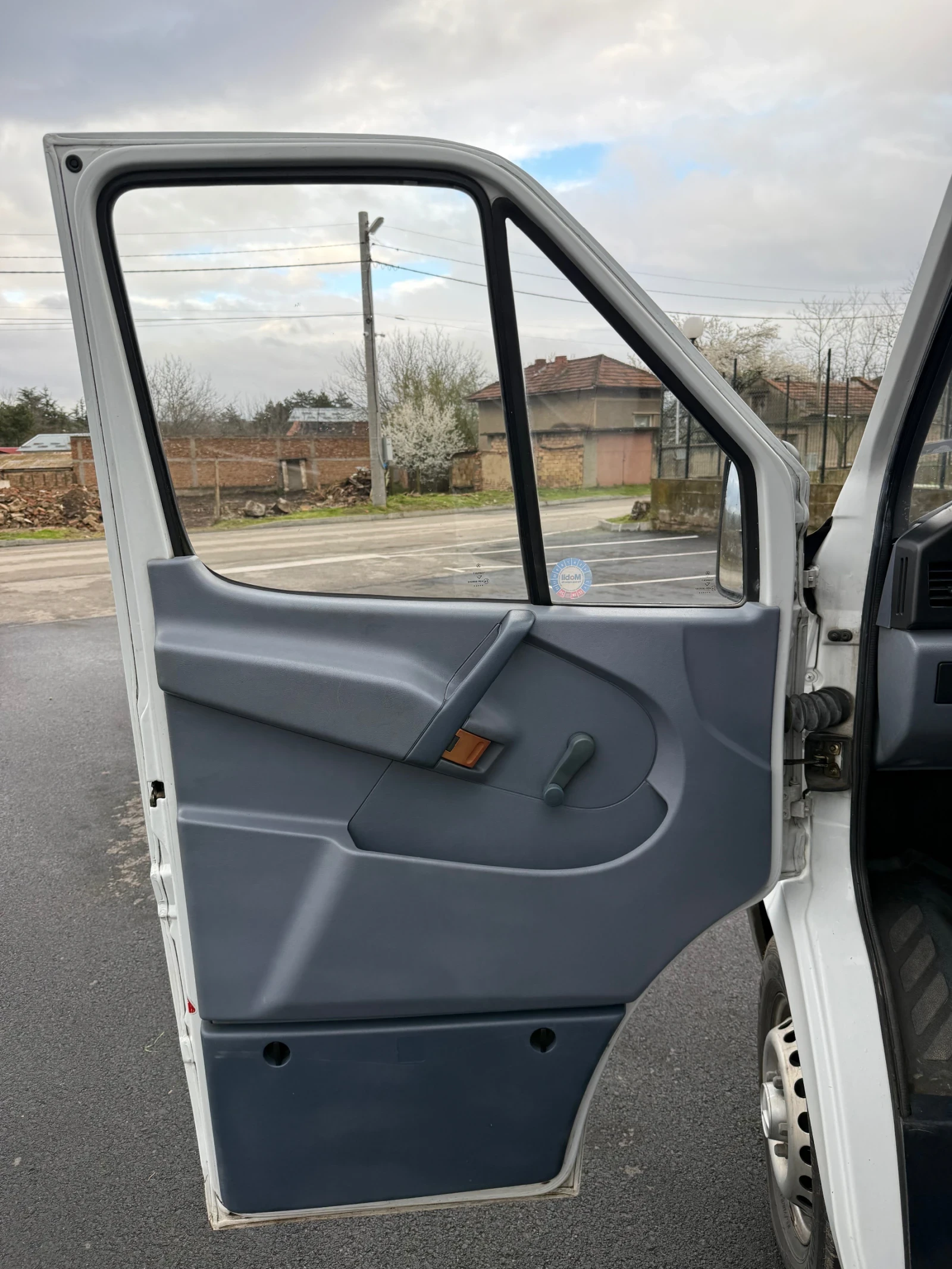 Mercedes-Benz 212 Без аналог на пазара! Уникат, снимка 14 - Бусове и автобуси - 54192584