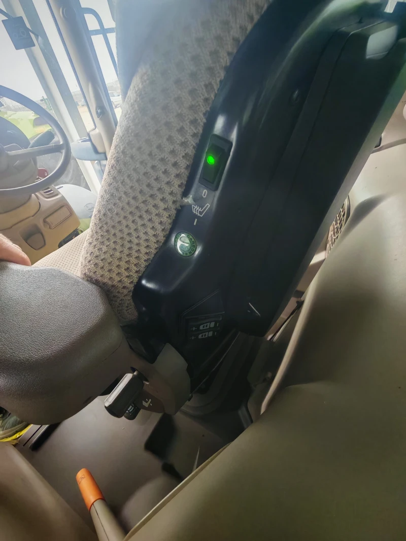 Трактор John Deere 6135R лизинг с първоначална вноска 20 %, снимка 15 - Селскостопанска техника - 53126278