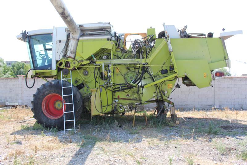 Комбайн Claas LEXION-450, снимка 2 - Селскостопанска техника - 40680858