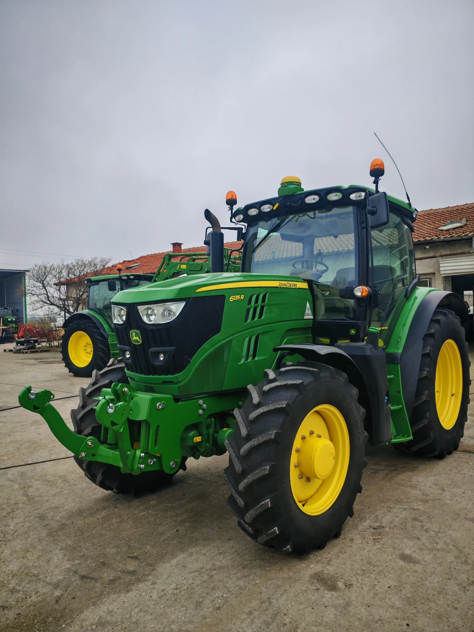 ������� John Deere 6135R ������ � ������������ ������ 20 % | Mobile.bg � ����������� 1